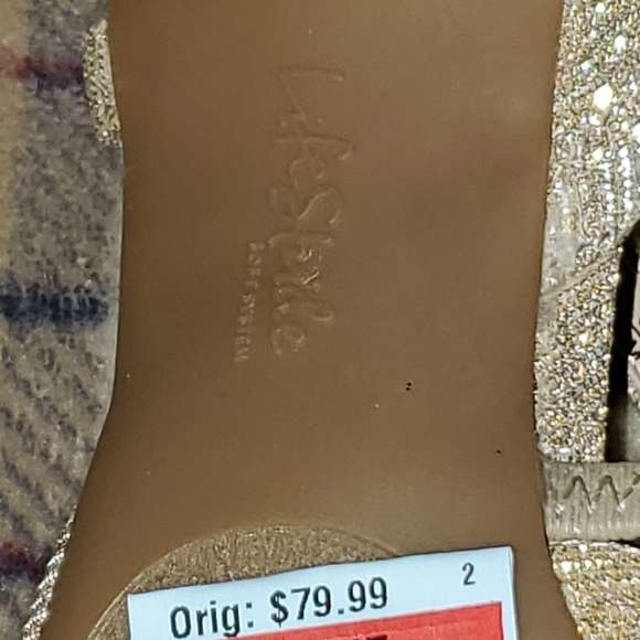 Life Stride Minimalist sling back dressy pumps. Gold. Size 7. Brand new. - Picture 6 of 6